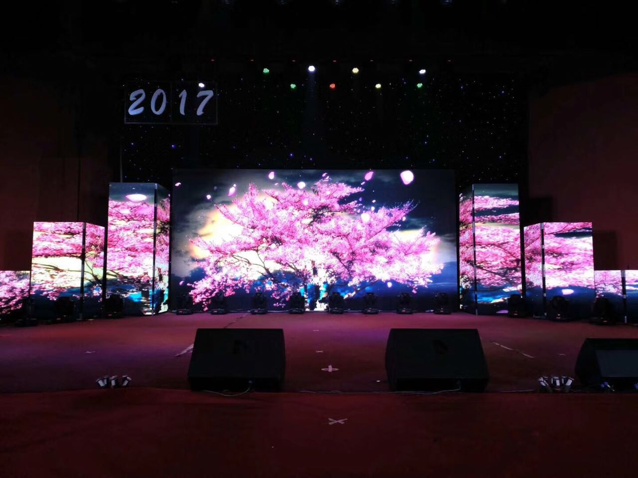 室內(nèi)P5全彩LED顯示屏  室內(nèi)P5全彩LED顯示屏